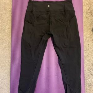 Lululemon All the Right Place 28” Legging size 12